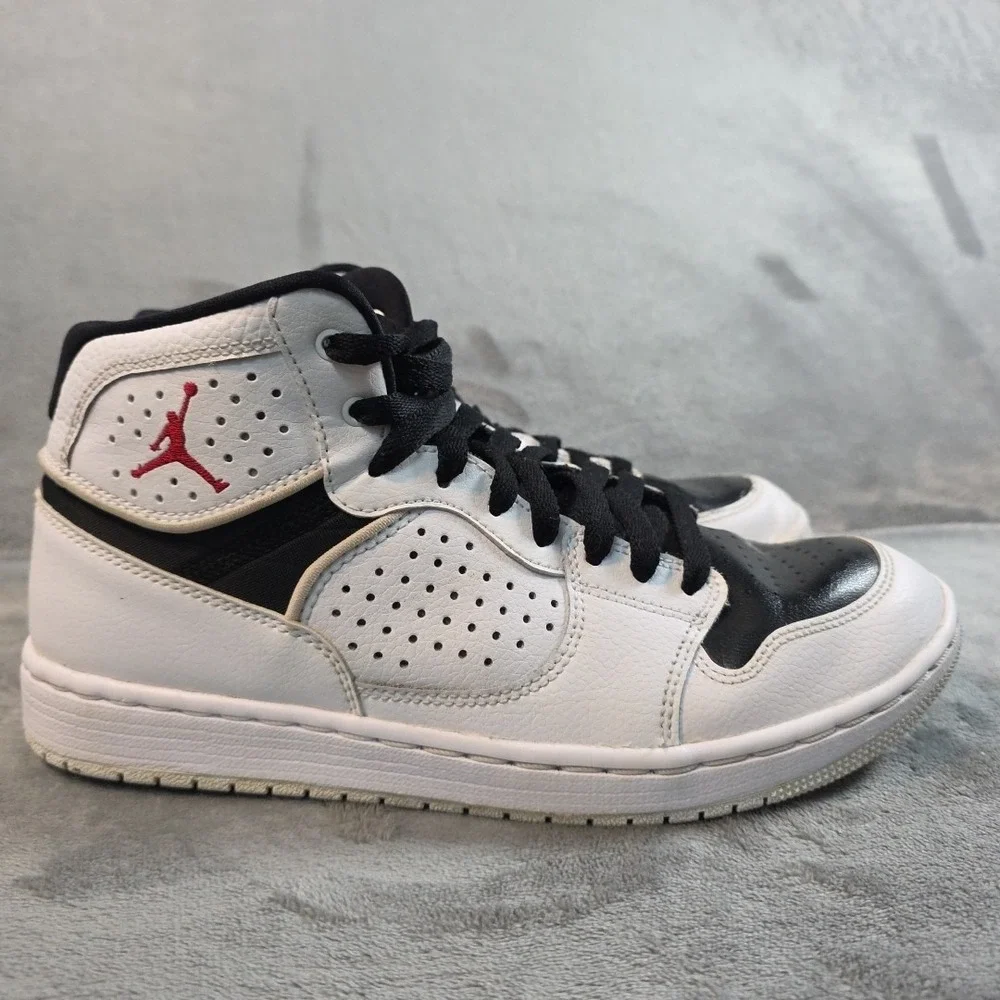Size 7 - Air Jordan Access White‎ Black